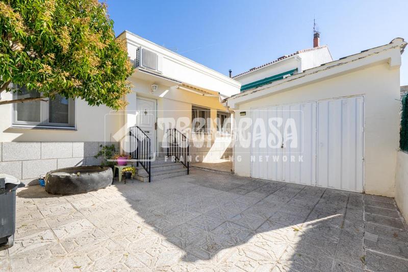 Foto 1324a158-8869-49c4-93b3-58b9d0e041ab. Casa bifamiliare con riscaldamento parcheggio in San Andrés Colmenar Viejo