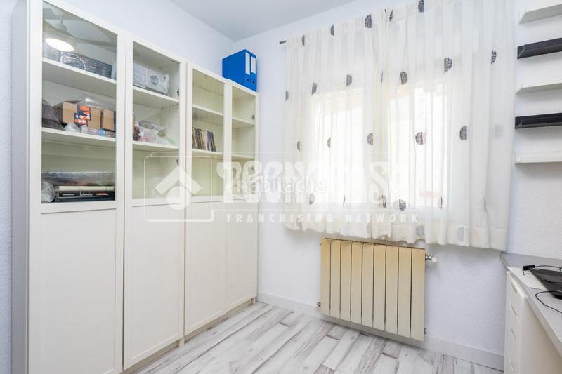 Foto 96b39c4c-7367-4008-93d1-99f8ec4f8f42. Casa bifamiliare con riscaldamento parcheggio in San Andrés Colmenar Viejo