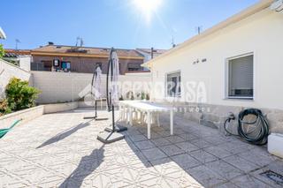 Casa aparellada en San Andrs. Casa en venta en colmenar viejo