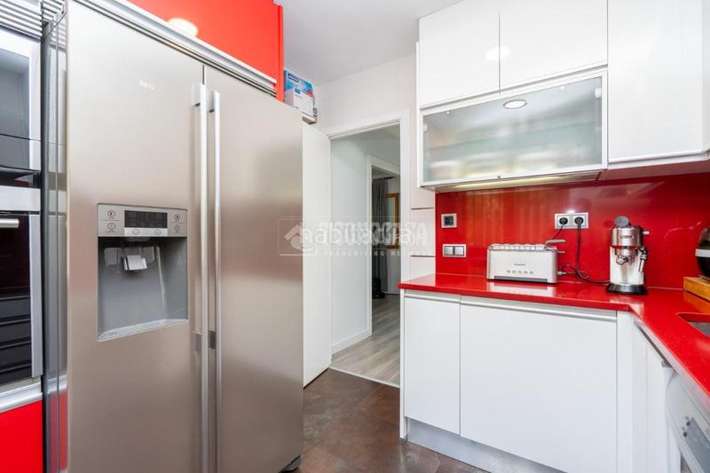 Foto e99751d0-6688-4501-9aa9-d86e37143174. Casa aparellada amb calefacció aparcament piscina a Manzanares el Real