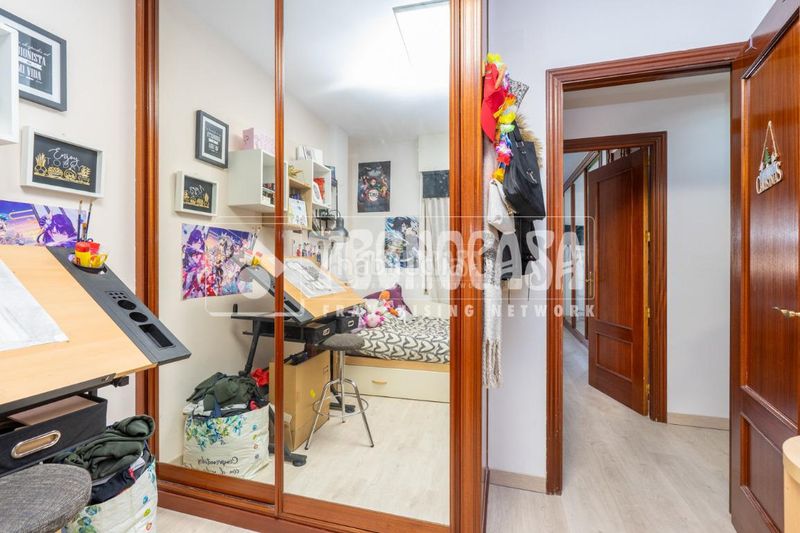 Foto a422a669-e2ee-4872-ad4a-37619097d2e5. Pis amb piscina a Los Arcos-Viviero Colmenar Viejo
