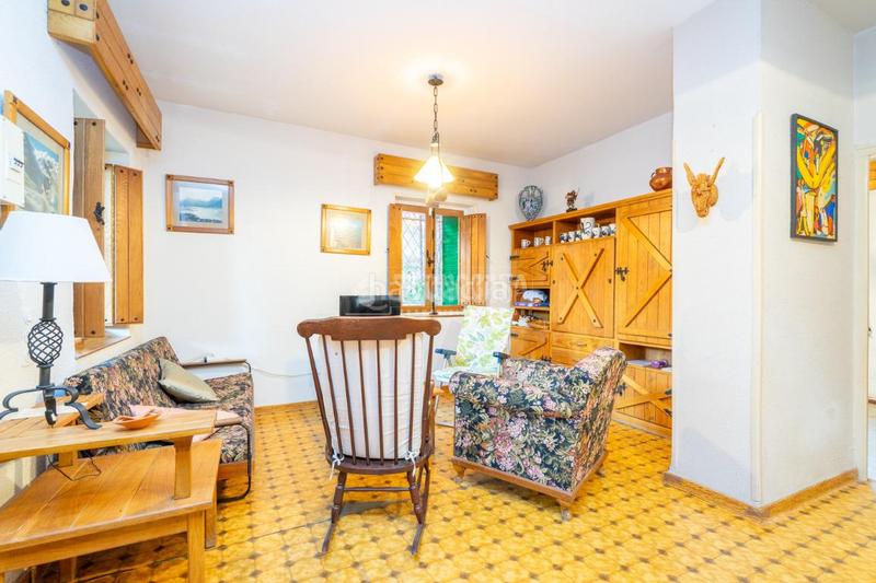 Foto c69bbd91-3d26-484d-adce-e09f5a281378. Casa bifamiliare con piscina in Fuente Santa Colmenar Viejo