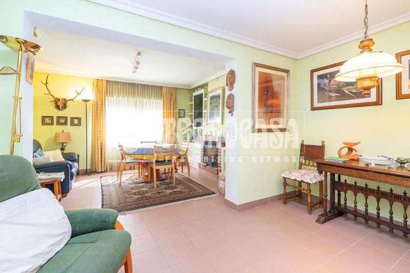 Foto b350e5e1-5def-4cd1-8e31-a26f40609e99. Casa amb calefacció aparcament a Fuente Santa Colmenar Viejo