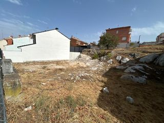 Residential Plot in El Mirador. Terrenos en venta en colmenar viejo