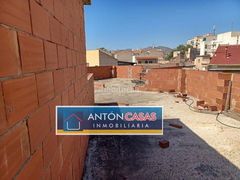 Foto f8704495-c176-4af7-97df-1bc04cc072b3. Edificio in Novelda