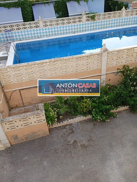 Foto ffe9795a-a3b5-449c-ac52-6dcbd1fd3159. Chalet avec chauffage piscine dans San Crispín-Huerta Nueva-Estación Elda
