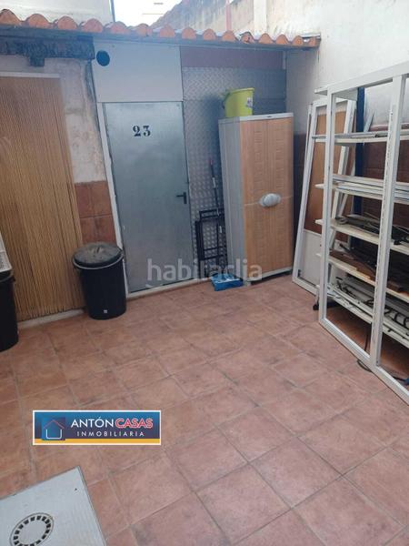 Foto 305d7fd6-b45f-40bb-bdc4-16bf0a1708b8. Local comercial  patio exterior gran espacio en Elda