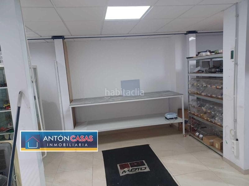 Foto 4bfef270-eba4-44cc-b9a0-ce0df713eab4. Local comercial  patio exterior gran espacio en Elda