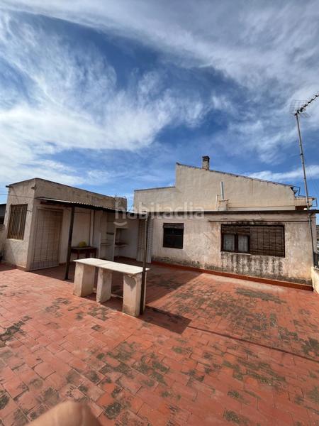 Foto 0d321b26-4f99-42f3-80e0-4d3d28c1ee05. Casa se vende casa con 3 garajes grandes alquiler con opción a compra en Petrer