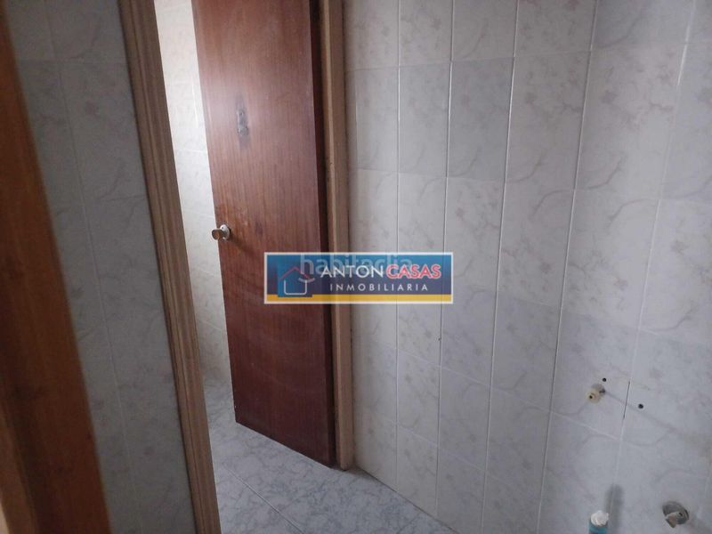 Foto 4098543c-ba69-4b16-b209-ad2e930cfb06. Local comercial a Novelda