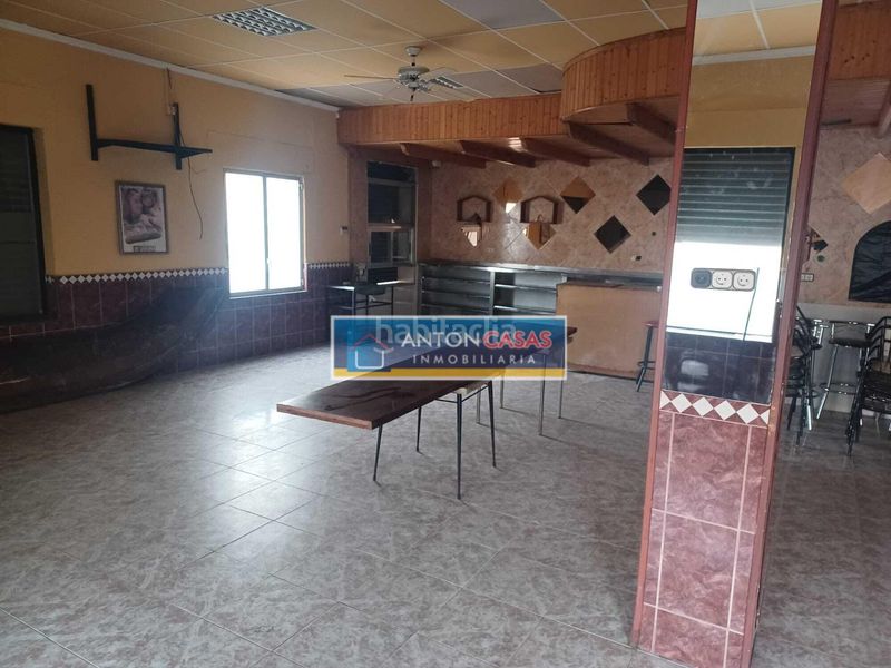 Foto c791431b-49ec-42b4-8110-4d2659bbdde0. Local comercial a Novelda