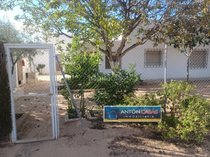 Foto 2280085a-1319-41ed-aff1-1cf3da983a4a. Casa  de campo en Yecla