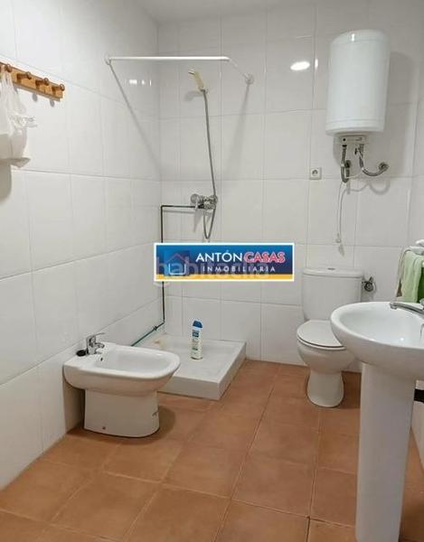 Foto 7504eb50-033f-4545-9959-685caa7a3583. Locale commerciale in Casco Antiguo - Sta. Cruz - Ayuntamiento Alicante