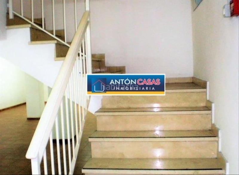 Foto cd517678-2027-45b4-a714-1229a1e421cf. Locale commerciale in Casco Antiguo - Sta. Cruz - Ayuntamiento Alicante