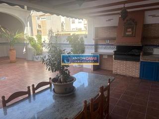Bauernhof in Novelda. Casa de 2 plantas en novelda  disponibilidad de venta aplazada