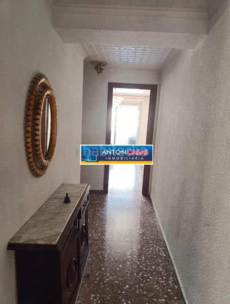 Foto c76dff0e-c9a0-432d-a867-c2de5fbdd3ce. Piso  en venta zona plaza castelar en Plaza Castelar - Mercado Central Elda