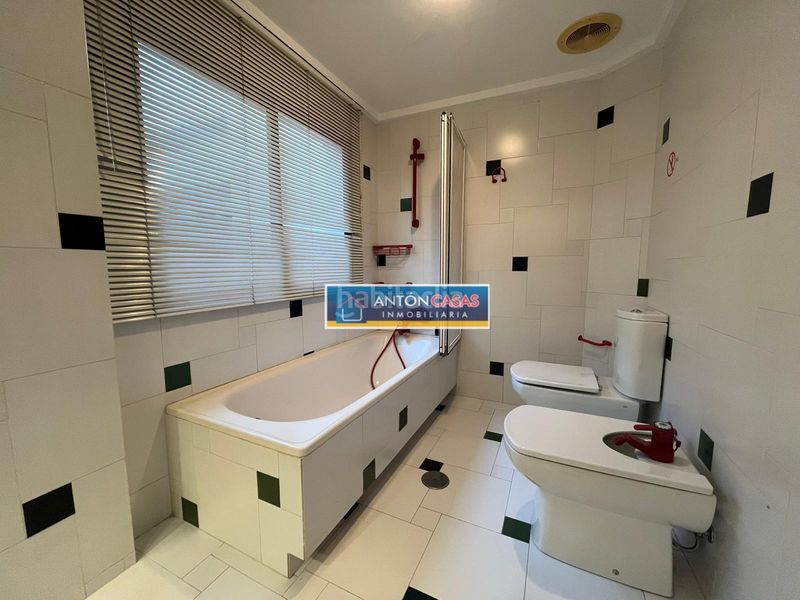 Foto aab7dd2a-b914-40d6-b7ef-aa57996d2047. Dachwohnung in Centro Elda