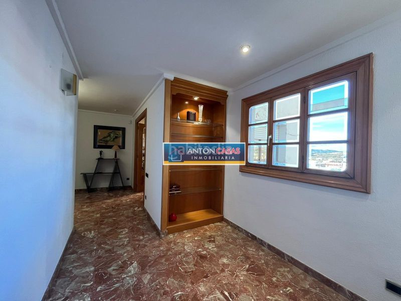 Foto febd2e2b-46f1-4918-a02c-831ee63b51d1. Dachwohnung in Centro Elda