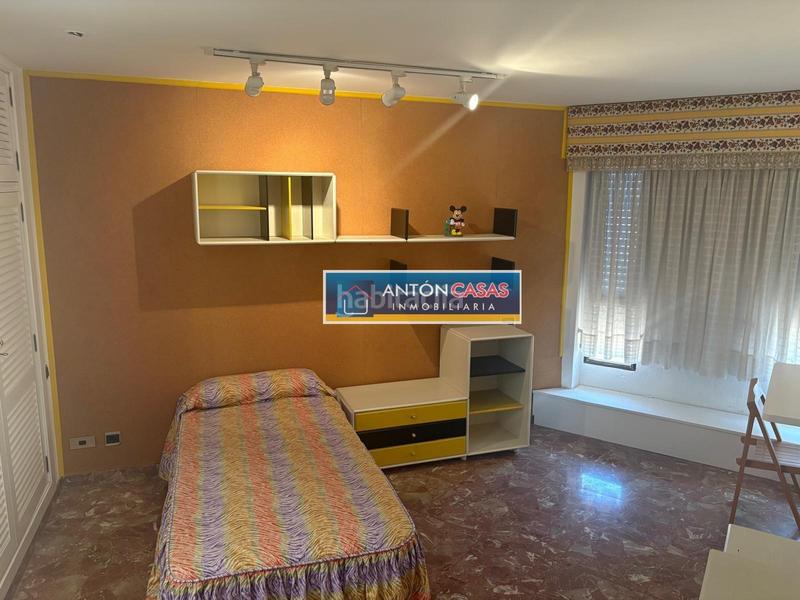 Foto 214bc59b-6faa-4d14-8d1e-8f7418264b50. Àtic a Centro Elda