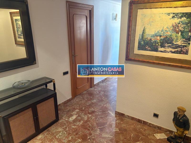 Foto e26b0d51-bba6-4e0e-a3ce-28e8aa361551. Àtic a Centro Elda