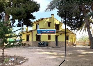 Casa a Novelda. Casa de campo en novelda zona paseo de los molinos