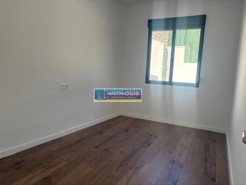 Foto 2f009f7e-c023-4f09-b151-89c3de71a92e. Chalet avec parking dans El Castillo Aspe