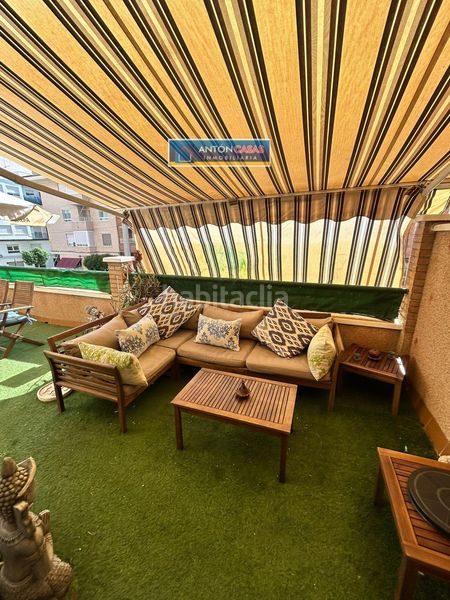 Foto b675cae9-5d58-4ee5-81e0-5c770aa61d7a. Pis amb aparcament a Petrer