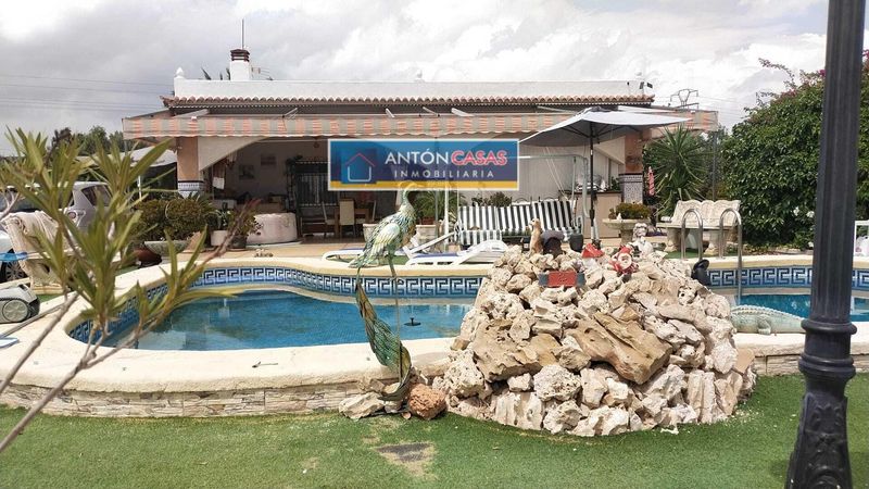 Foto 17247728-425d-4973-b2e0-25adb303043d. Casa amb calefacció aparcament piscina a La Algoda - Matola - Llano de San José Elche / Elx