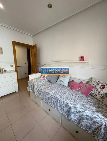 Foto 5cfdffaa-1f35-44a7-ac7b-3d174e19ca92. Casa con parcheggio piscina in Monòver