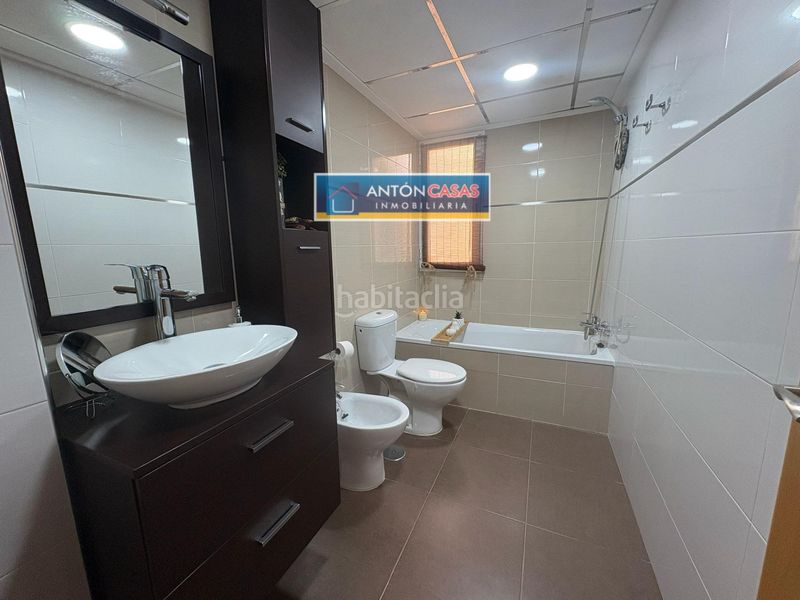 Foto d20dd392-e0c5-4605-9b77-ad630dbeffa9. Dúplex ático duplex en Novelda