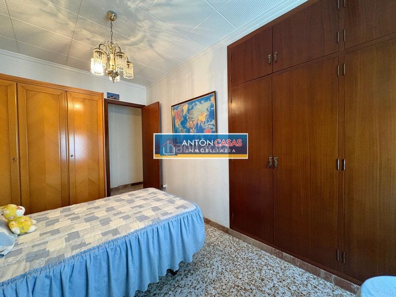 Foto 490e4f59-f01d-4d0e-b10a-38dca9184e11. Casa amb aparcament a Novelda