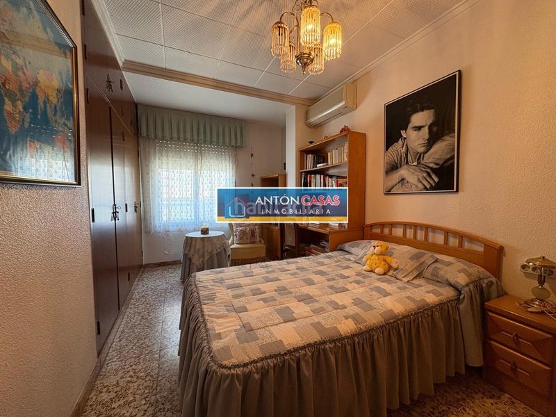 Foto 776165ae-d78b-488e-89bd-e3286f5aec19. Casa amb aparcament a Novelda