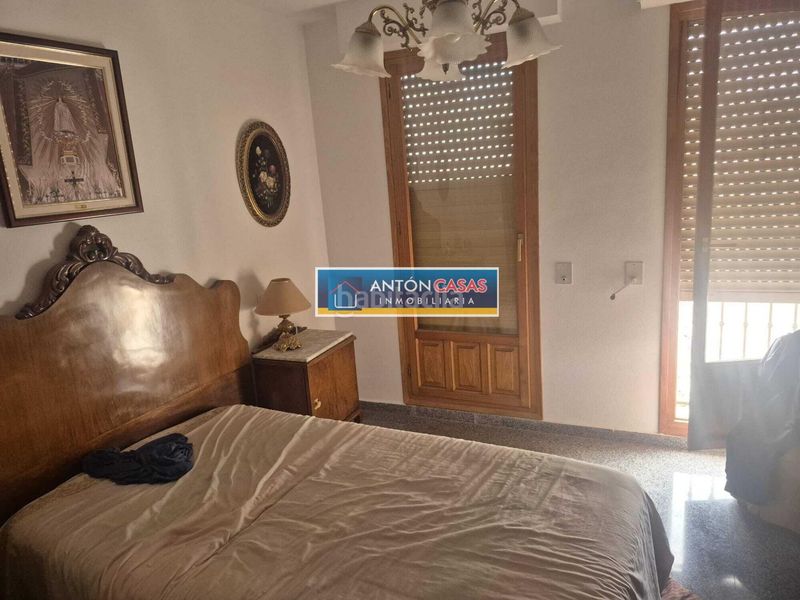 Foto b31930ae-7d3b-48e2-8cba-4f63cdfc5da2. Pis amb aparcament a Monòver