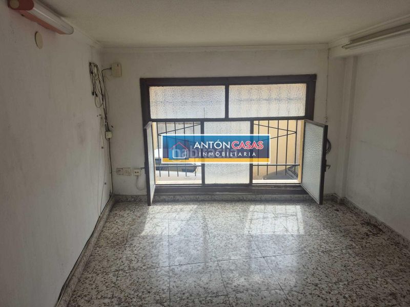 Foto a29923e3-6a06-48bb-8da9-93fa64b584f4. Local comercial a Monòver