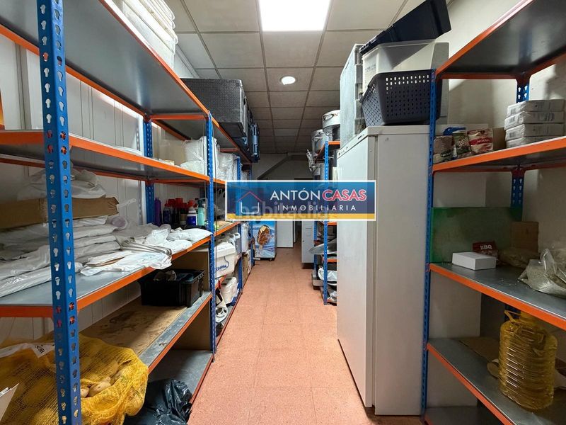 Foto bbd3ef70-f7cb-4d2a-a87f-fb30502e0f4e. Traspàs local comercial a Petrer