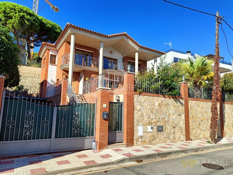Foto 9e0234d6-b5ca-4b44-a3de-2517d8c54507. Casa amb calefacció aparcament piscina a Fenals Platja d´Aro
