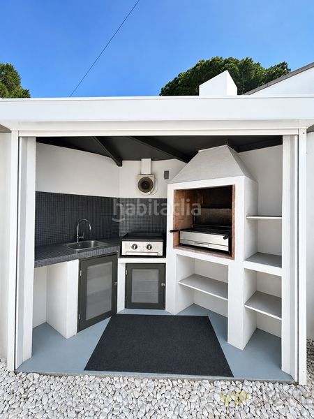 Foto ad61eb06-f137-4b62-8d75-fb0aa7615a45. Chalet lescalachalet en Montgó Escala (L´)