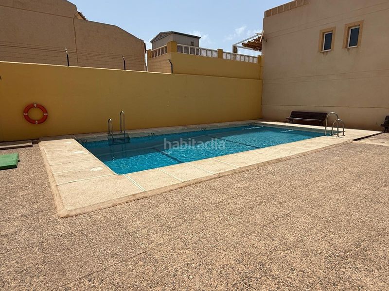 Foto 00de226d-5153-41e0-95b5-d459b4ccb56c. Casa amb piscina a Retamar Almería
