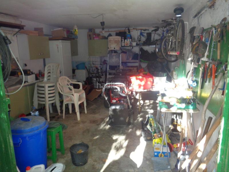 Foto 0fa6ab34-0a8a-4252-9f75-e4c21fa60ae2. Chalet with fireplace parking pool in Navamorcuende