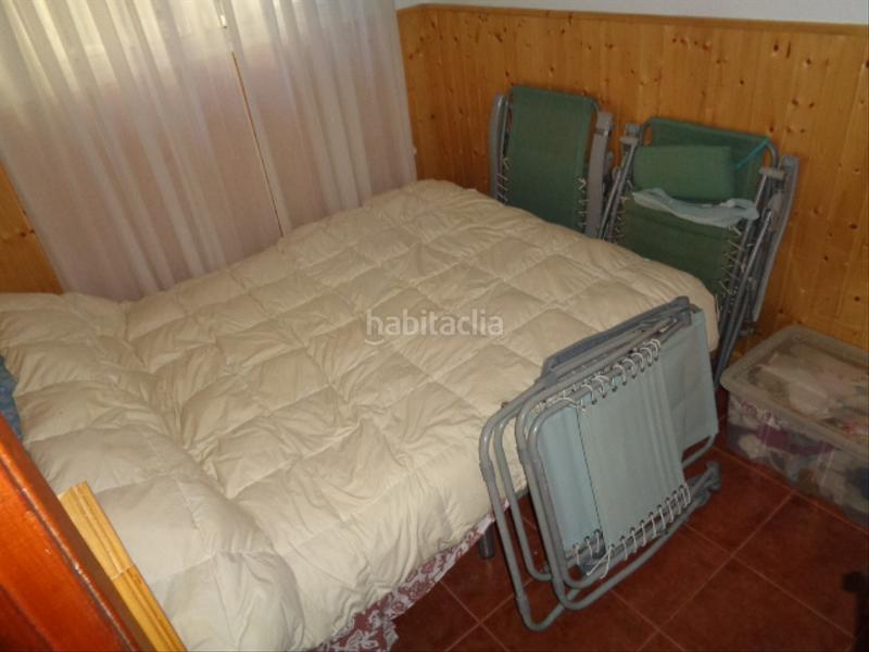 Foto d309016a-3751-4fa2-b1f5-a9a4069e9d98. Chalet with fireplace parking pool in Navamorcuende