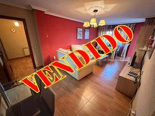 Flat in Puerta de Cuartos-Avenida de Portugal. Zona universidad, piso muy buen estado, 4 hab, 2 baños, 3 terraz