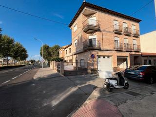 Etagenwohnung  Carretera calera y chozas 124. Piso seminuevo, 3 hab, cocina equipada, plaza garaje en edificio