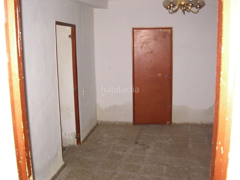 Foto 5de1abc5-1e13-40d8-ab9a-d20eeb0dc89f. Haus in calle de malpica 2 in Pueblanueva (La)