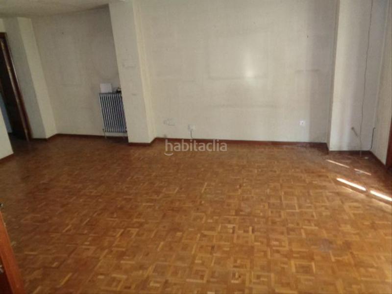 Foto 4aa81234-109b-40c2-a6b6-e60dd237fc91. Flat with heating parking in Centro-Corte Inglés Talavera de la Reina