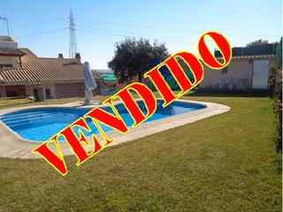 Xalet en Pepino. Magnifico chalet 320 m2 en parcela 800 m2, 4 habitaciones, saln