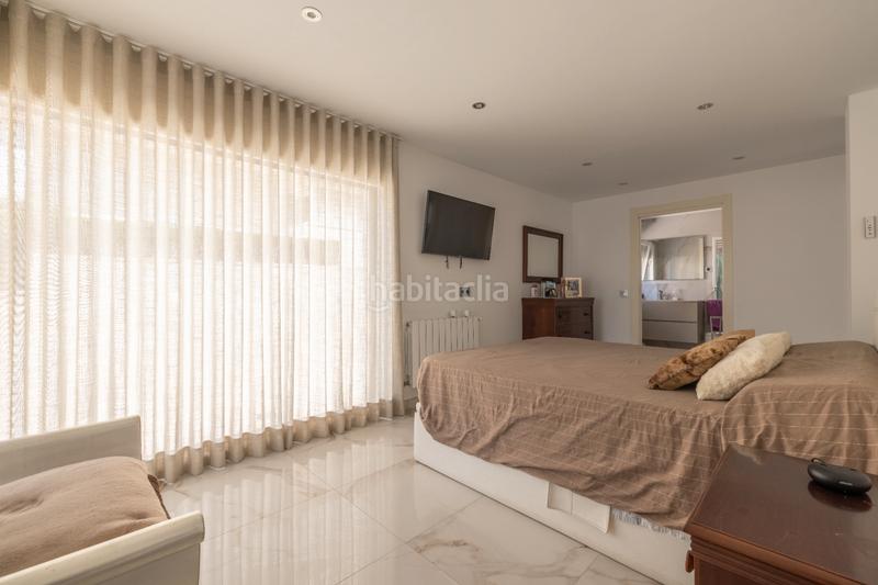 Foto 0fa91d86-b89f-4f82-94b6-d7c78ad26c6a. Chalet con riscaldamento parcheggio piscina in Urbanitzacions de Llevant Tarragona