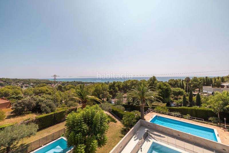 Foto 25c2e5ae-4814-480e-978c-9053f85ef4d6. Chalet con riscaldamento parcheggio piscina in Urbanitzacions de Llevant Tarragona