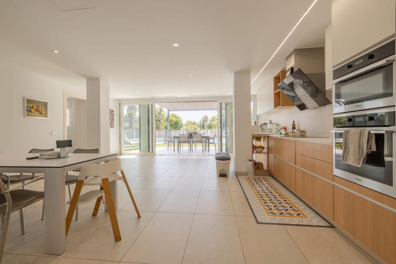 Foto af588674-1fca-4db6-a096-426ff7a2b1c0. Chalet con riscaldamento parcheggio piscina in Urbanitzacions de Llevant Tarragona