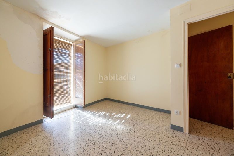 Foto 695fb812-b5bd-4463-9b7e-e9a71ea0fe86. Edificio  completo 1881 · casco antiguo · 530 m² · gran potencial en Torredembarra