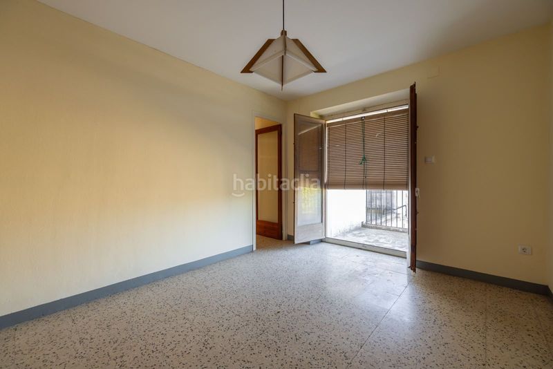 Foto 7b86181c-48e9-4ed6-a5c0-dbed0b10da76. Edificio  completo 1881 · casco antiguo · 530 m² · gran potencial en Torredembarra